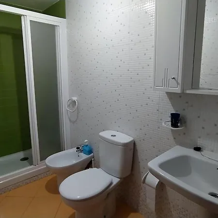 - 2 Bedrooms - 0137